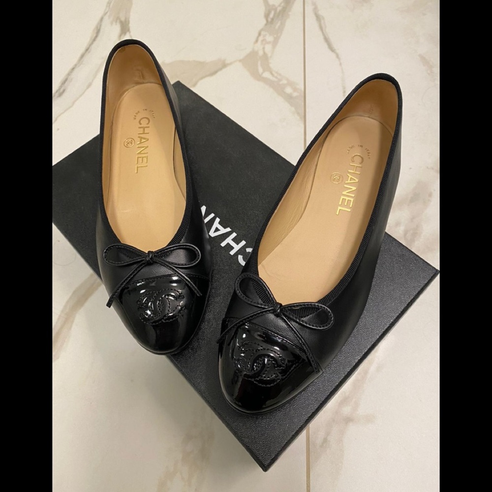 Chanel Lambskin & Patent Calfskin Ballerina Flats